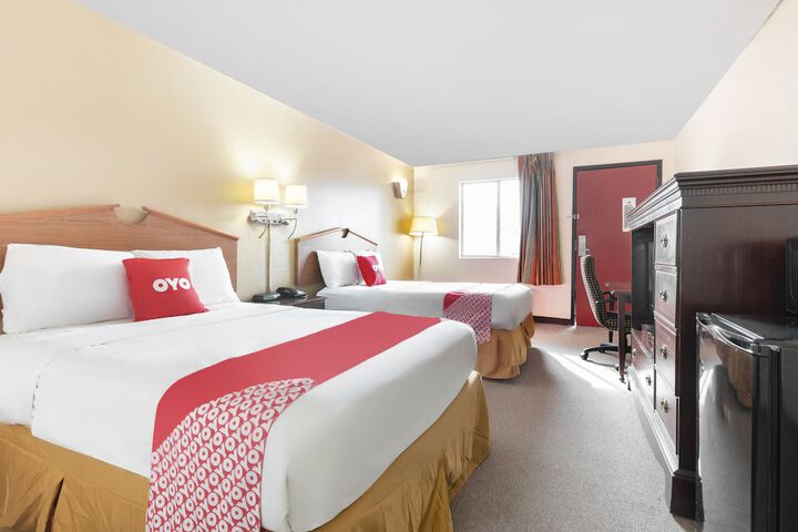 Room 8 of 23