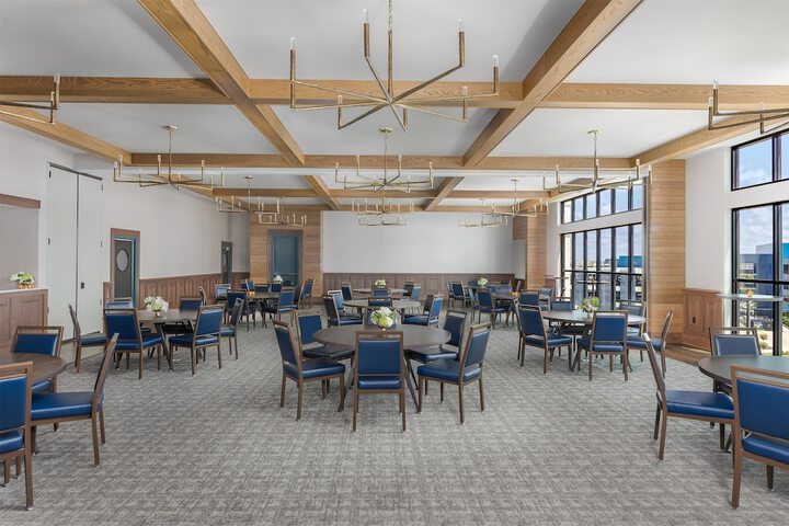 Hotel Avail Rogers Tapestry Collection by Hilton