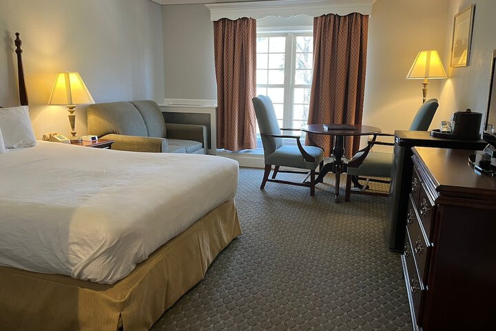 Room 36 of 79