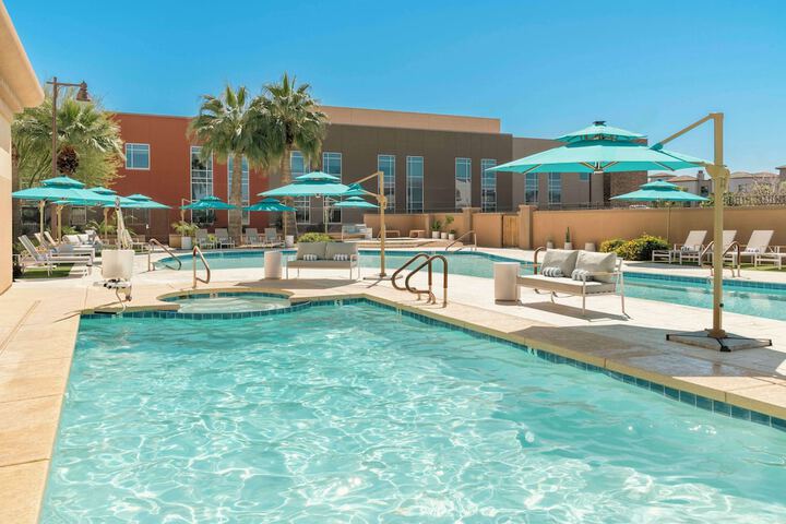 DoubleTree by Hilton Phoenix - Gilbert