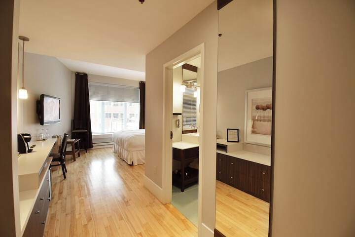 Room 18 of 50