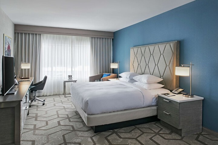 Room 32 of 101