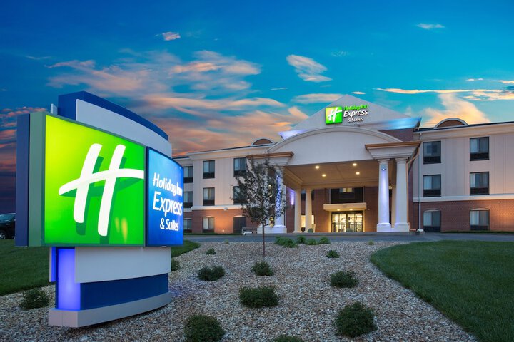 Hotel 6 of 50