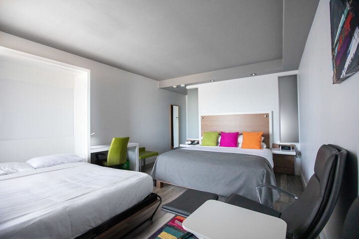 Room 41 of 105