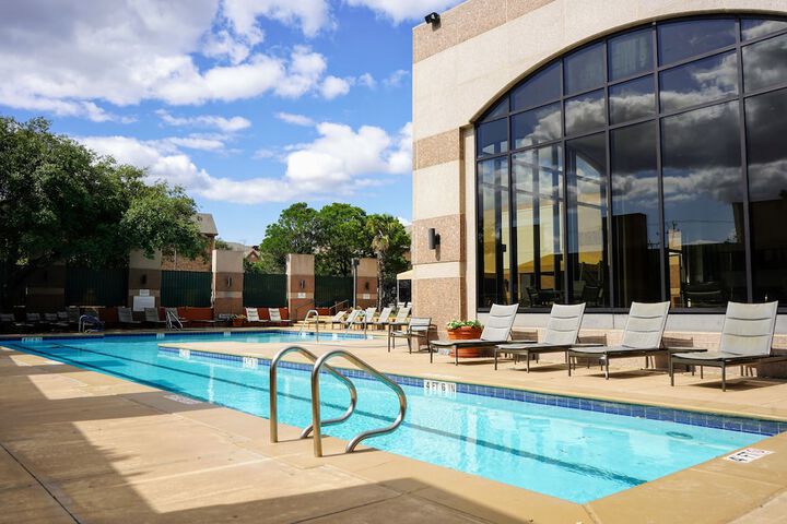 Pool 6 of 35