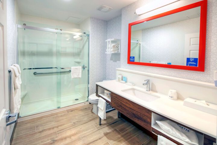 Hampton Inn by Hilton Ottawa