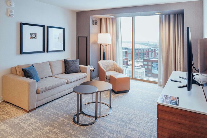 Room 47 of 112