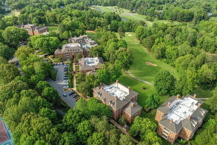 Marriotts Manor Club at Ford's Colony