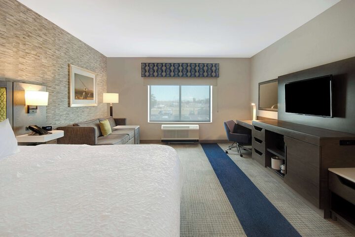 Room 20 of 40