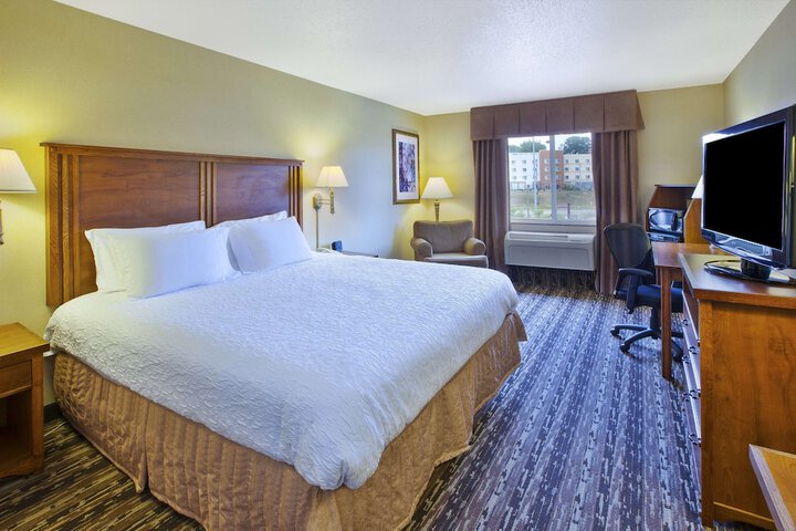 Room 6 of 22