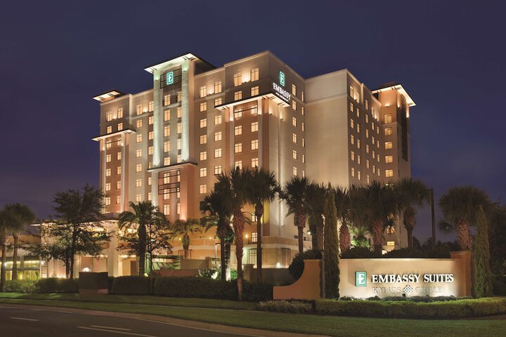 Hotel 4 of 101