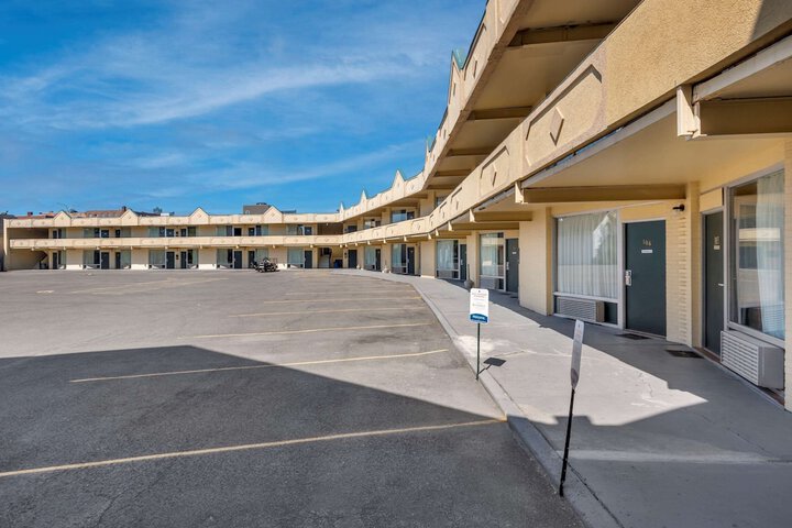Hotel 3 of 23