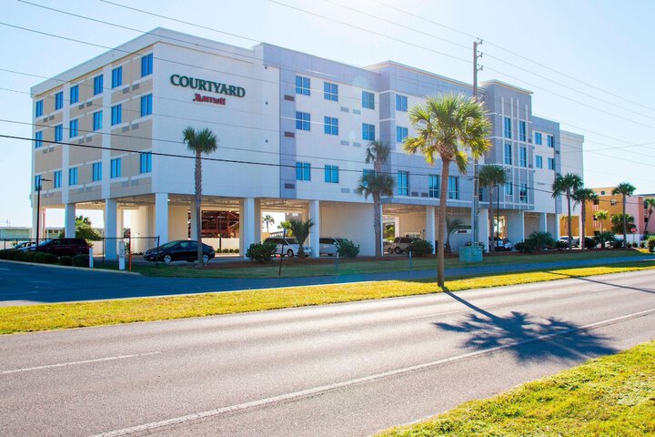 Hotel 2 of 74