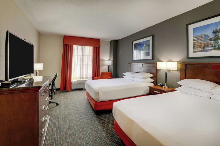 Room 40 of 79