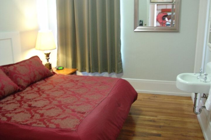 Room 48 of 68