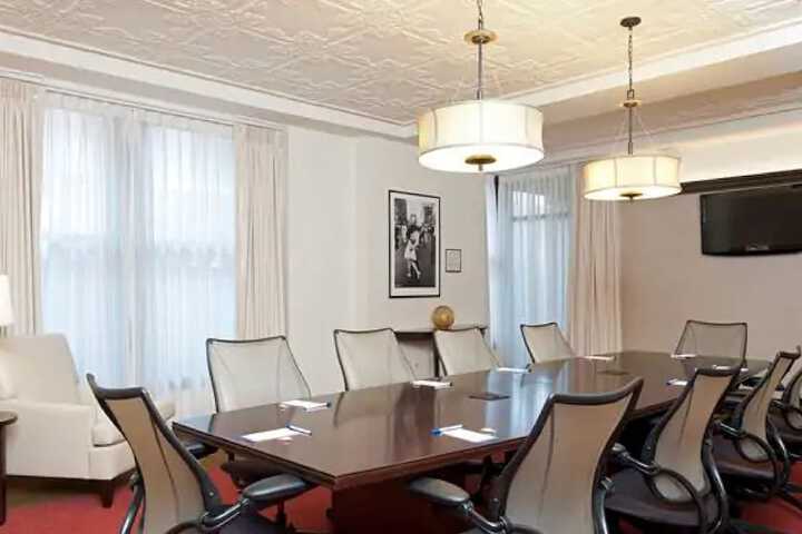 Hilton Garden Inn Milwaukee Downtown