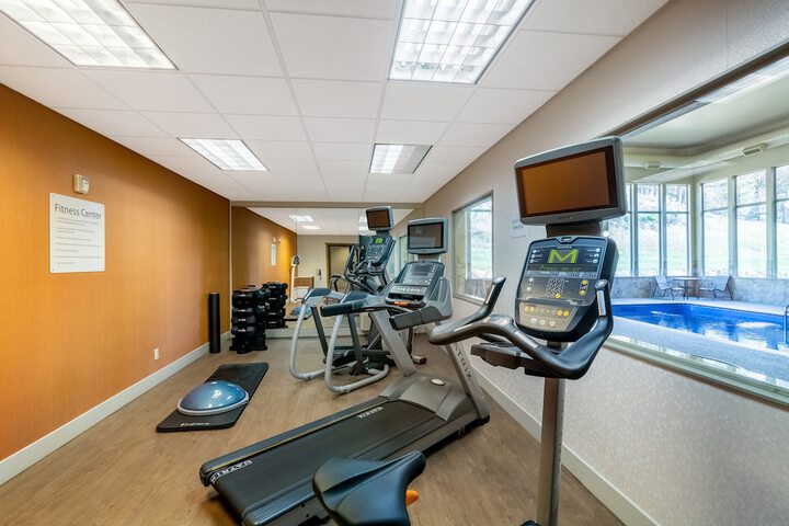 Holiday Inn Express Hotel & Suites Custer by IHG