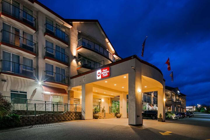 Hotel 5 of 65