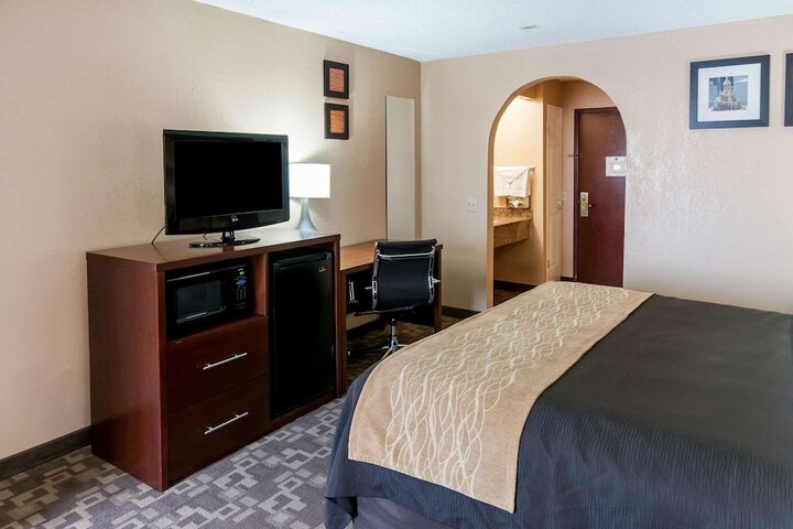 Room 20 of 40