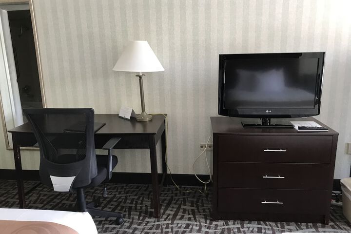 Room 19 of 50