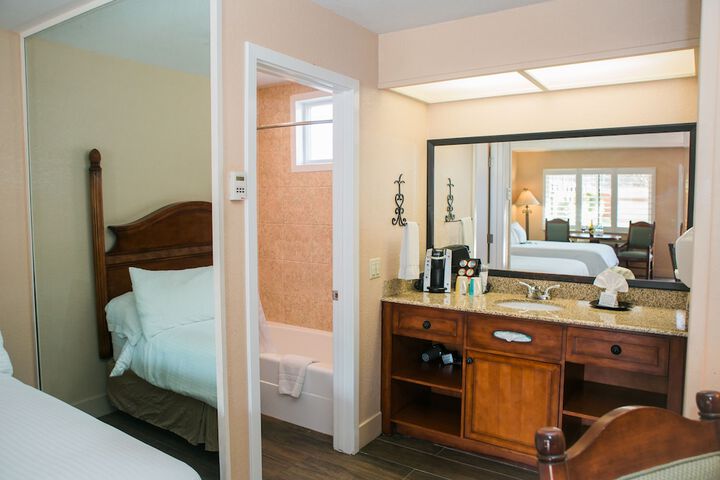 Casa Ojai Inn