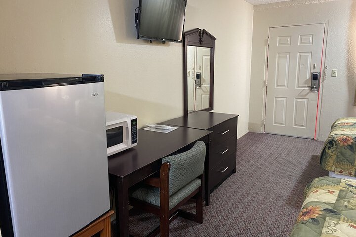 Century Inn motel