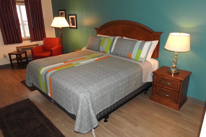 Room 25 of 46