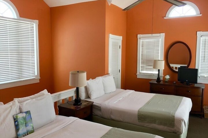 Room 104 of 259