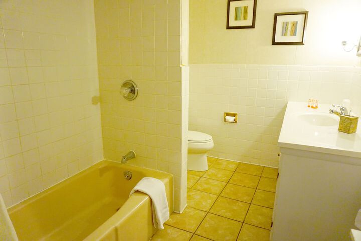 Room 60 of 89
