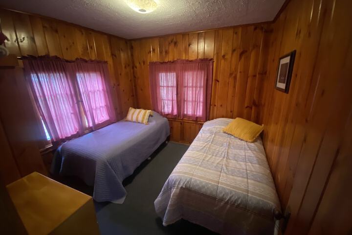 Room 64 of 96