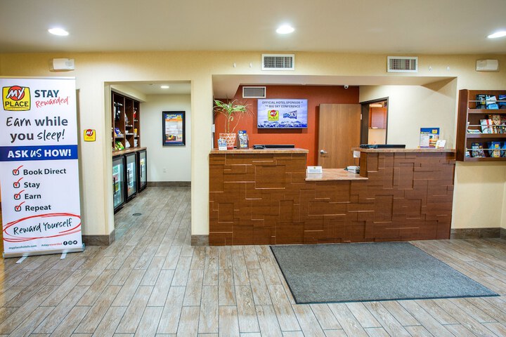 Hotel Interior 18 of 35