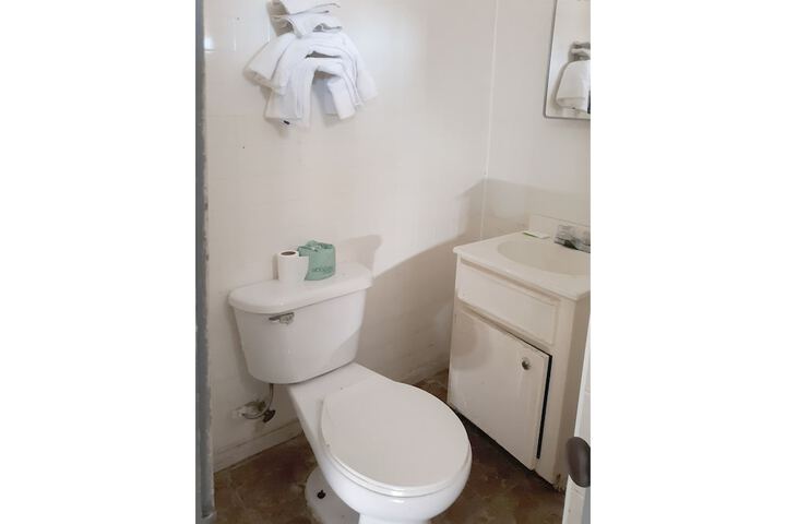 Room 20 of 28