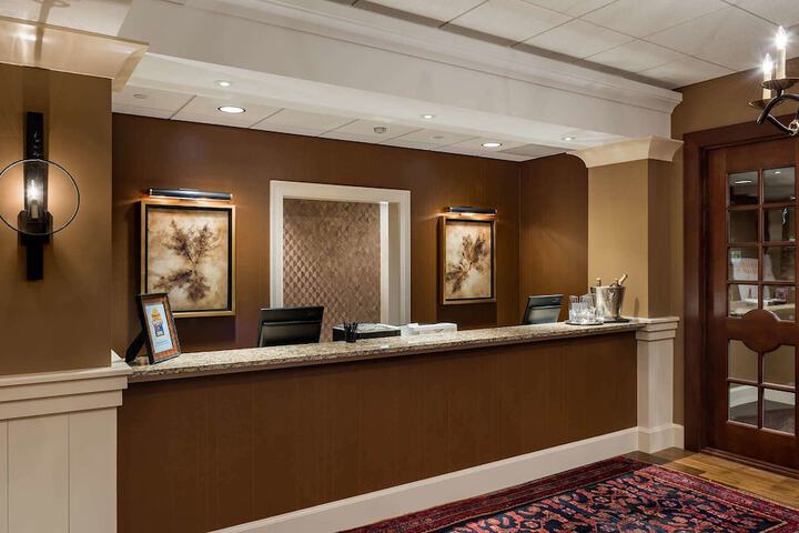 The Grand at Bedford Village Inn