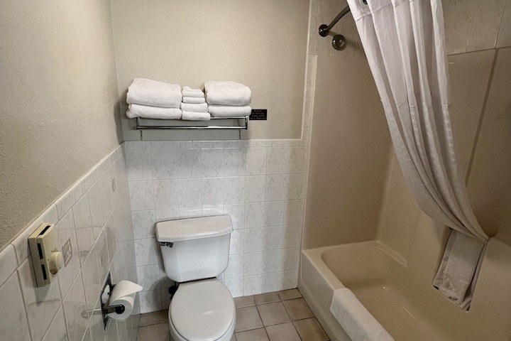 Room 31 of 50