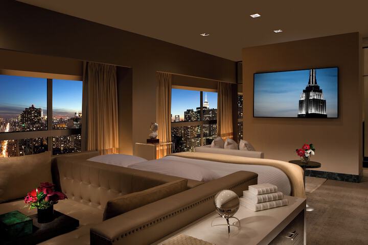 Room 26 of 113