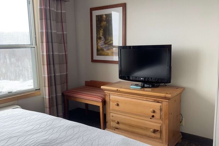 Room 15 of 50