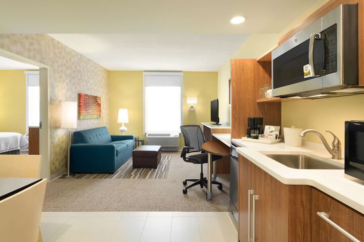 Room 17 of 30