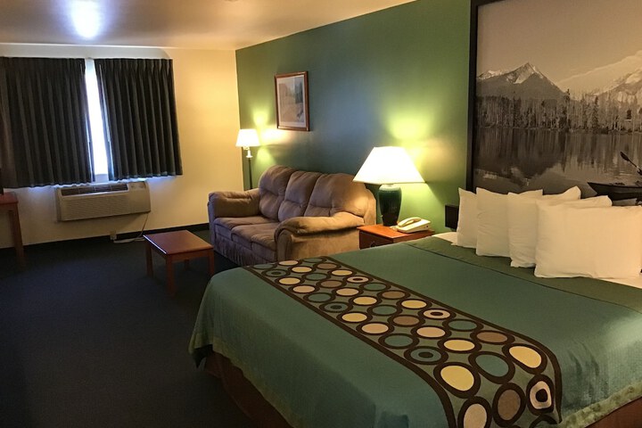 Room 22 of 43