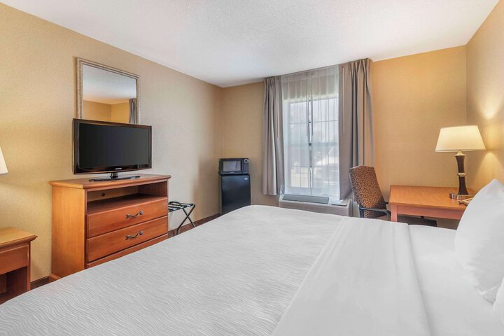 Room 20 of 36
