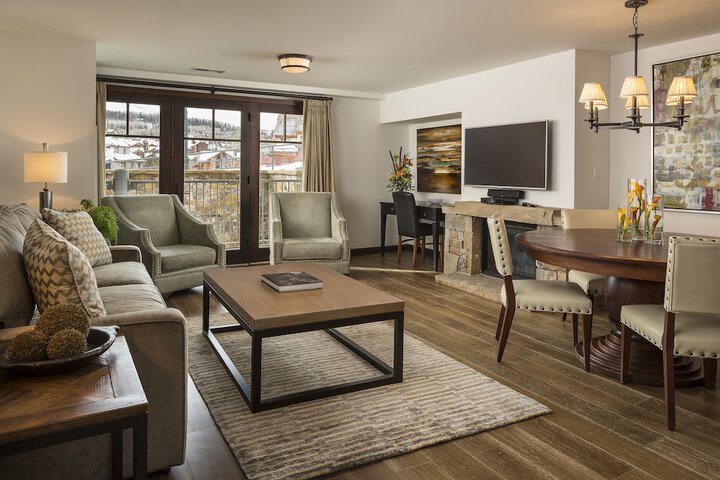 Madeline Hotel & Residences Auberge Collection