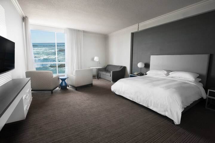 Room 50 of 101