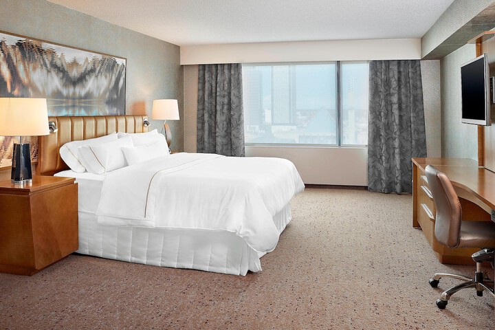 Room 11 of 61
