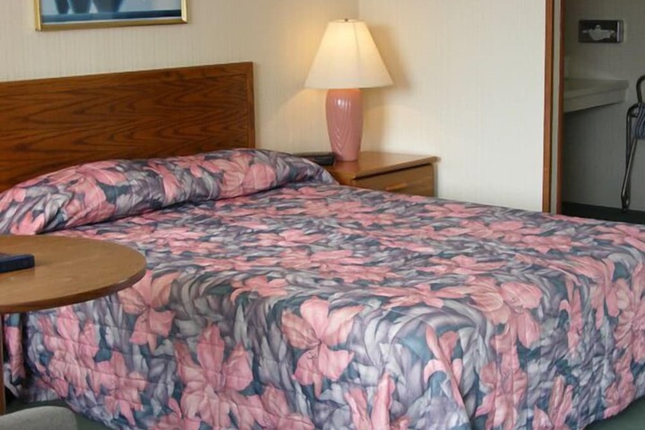 Room 38 of 43