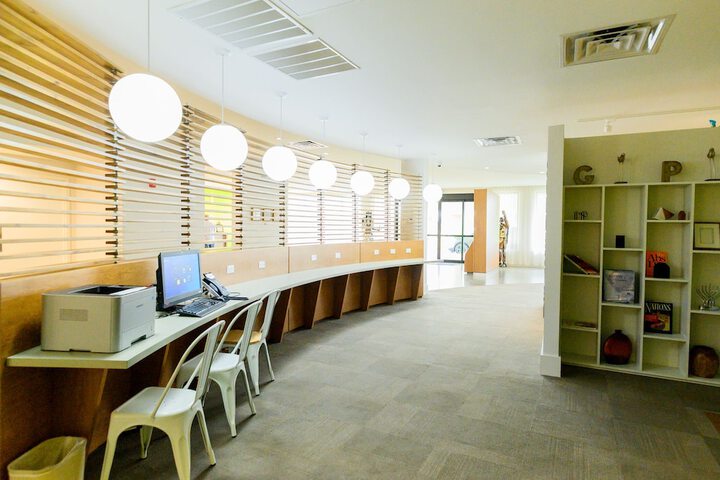 Business Center 111 of 123
