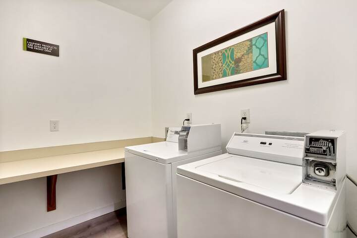 Room 20 of 68