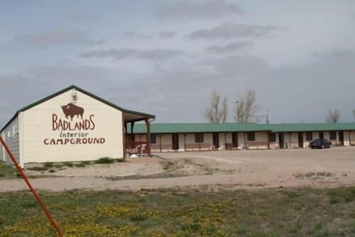 Badlands Hotel and Campground