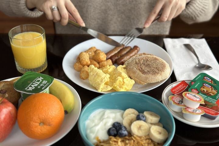 Breakfast/Coffee Service 173 of 174
