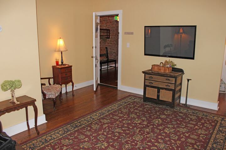 Room 34 of 42