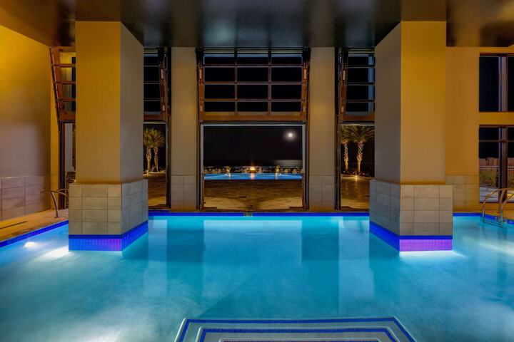 Embassy Suites by Hilton Virginia Beach Oceanfront Resort