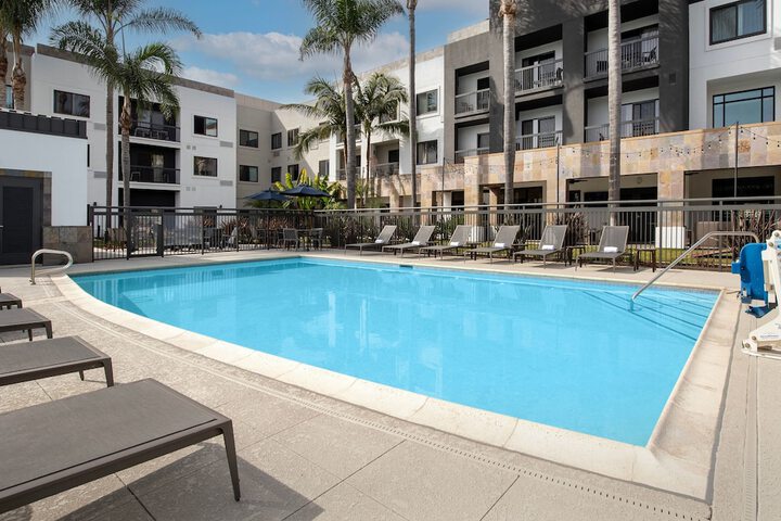 Pool 4 of 40